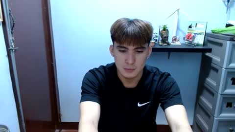 Ur jayqutee online show from December 12, 12:33 pm