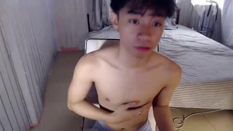 HI WE ARE NATHANIEL AND SEV online show from November 10, 3:11 am