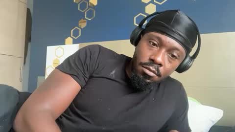 urbandick5 online show from April 14, 2:05 pm