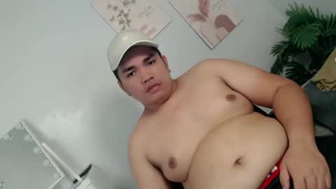 ure_fattytoy143 online show from February 19, 1:07 pm