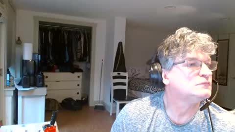 Snapshot of urfavteach50 chatting on January 7, 8:52 pm Gregor online show from January 7, 8:52 pm