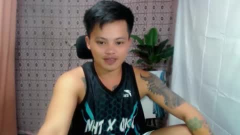 Snapshot of urhot_fucker13 chatting on October 1, 7:12 am JUST CALL MY NAME jayrus  online show from October 1, 7:12 am