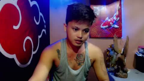 Snapshot of urhot_fucker13 chatting on January 3, 4:06 pm JUST CALL MY NAME jayrus  online show from January 3, 4:06 pm