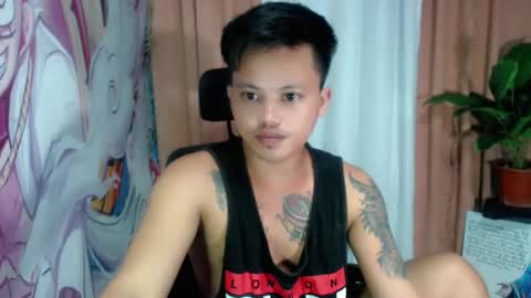 Snapshot of urhot_fucker13 chatting on October 22, 9:29 pm JUST CALL MY NAME jayrus  online show from October 22, 9:29 pm