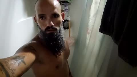 urhukleberry69 online show from July 7, 8:51 am