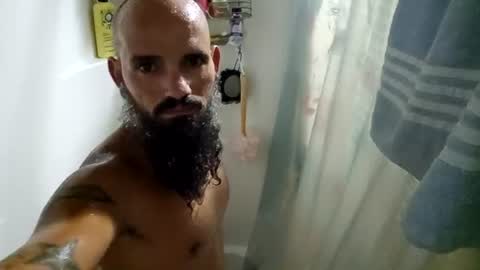 urhukleberry69 online show from July 1, 9:54 am