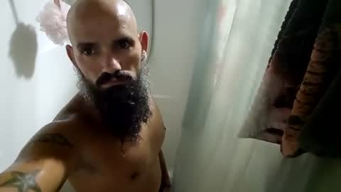 urhukleberry69 online show from July 28, 8:00 am