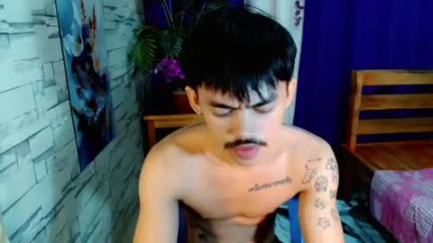urhunky_boy online show from July 8, 10:25 pm