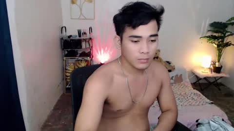 urpinoy_cummer online show from October 8, 2:21 pm