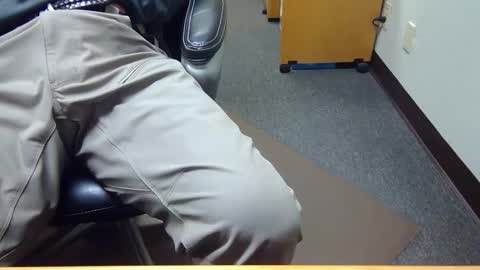 useemie online show from March 10, 10:34 pm