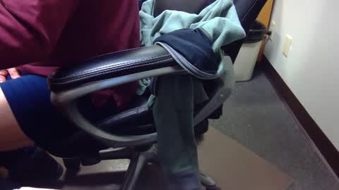 useemie online show from December 20, 8:55 pm