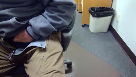 useemie online show from December 26, 7:49 pm