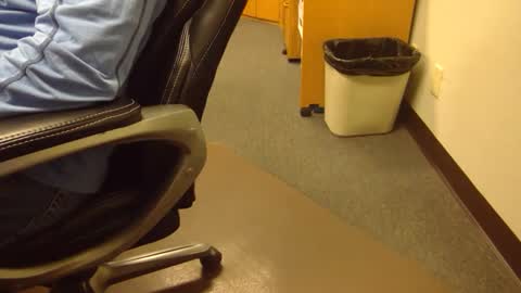 useemie online show from December 4, 12:41 am