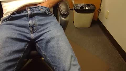 useemie online show from October 20, 11:19 pm