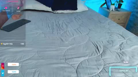 UYUKIE online show from October 25, 3:03 pm