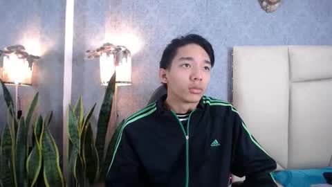 Valenor online show from October 23, 6:39 am