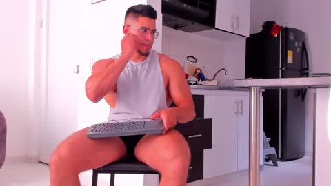    online show from December 10, 9:33 pm