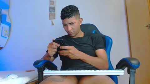 Mistery Guy online show from December 20, 1:02 am