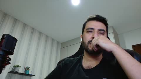 Snapshot of vallartamexi chatting on October 7, 12:26 am Roberto Carlos online show from October 7, 12:26 am