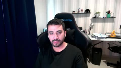 Roberto Carlos online show from October 31, 9:51 pm