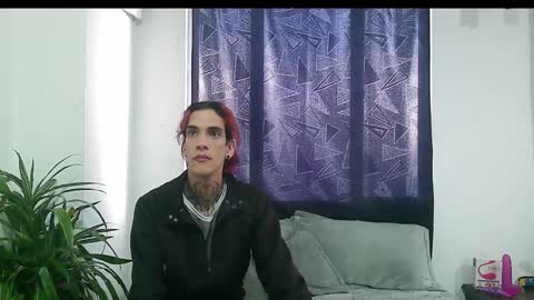 Vamp Noah and Dan online show from December 29, 9:09 pm