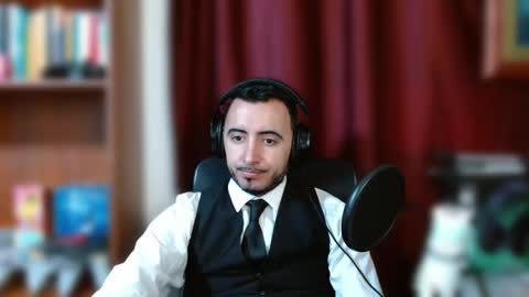 vanderheyl online show from February 20, 12:30 am