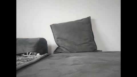 vanici74 online show from October 14, 7:37 am