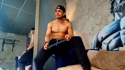 Vans Ross online show from February 27, 7:57 pm