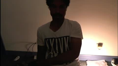 vbigidux online show from February 12, 9:52 am