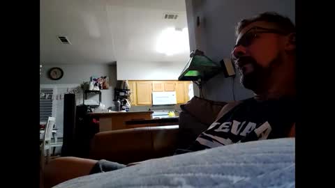 Snapshot of vegasdadbod chatting on September 16, 6:58 am vegasdadbod online show from September 16, 6:58 am