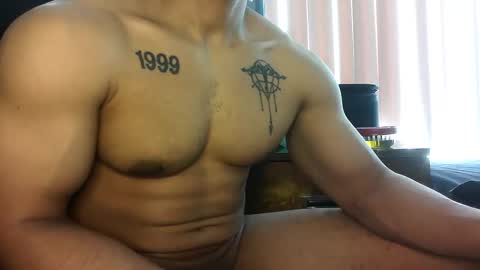 Vegas Love online show from April 1, 8:17 pm