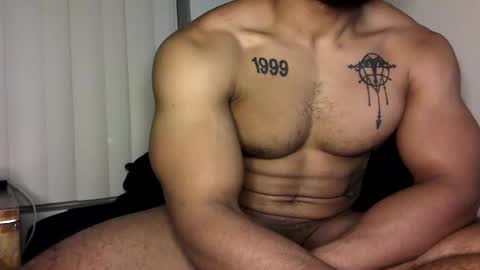 Vegas Love online show from November 19, 7:52 am