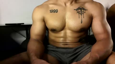 Vegas Love online show from July 11, 3:30 am