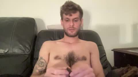 Joeyyy online show from November 18, 3:32 am