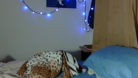 venusfranco 94 online show from December 26, 3:27 am