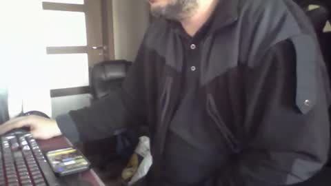 verydirtyslv online show from March 25, 8:29 am