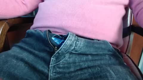 Erik online show from March 9, 9:02 am