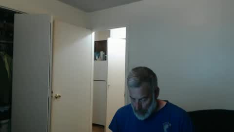 hairy man online show from March 8, 1:25 am