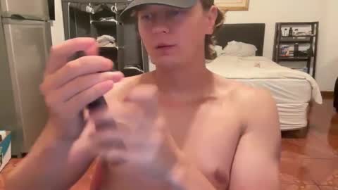 Snapshot of vexelgain chatting on September 10, 3:16 am HendasWerout online show from September 10, 3:16 am