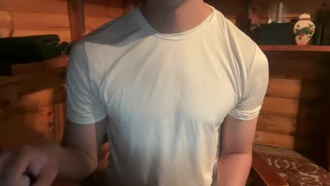 Snapshot of vexelgain chatting on October 30, 2:57 am HendasWerout online show from October 30, 2:57 am