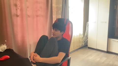 vialeras online show from February 20, 6:26 am