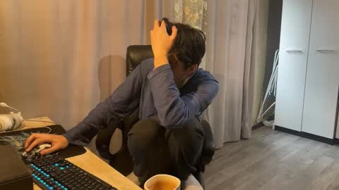 vialeras online show from November 25, 8:16 am