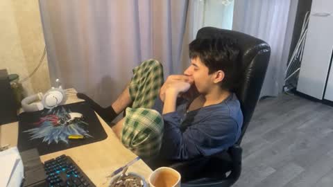 vialeras online show from November 3, 6:28 am