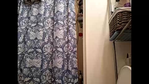 vibenfeelingood online show from November 3, 10:22 pm