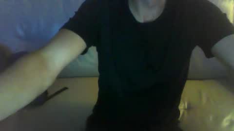 Snapshot of victor_1486 chatting on October 6, 10:36 pm victor_1486 online show from October 6, 10:36 pm