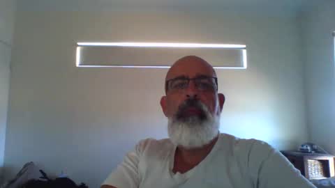 Snapshot of viking666aaa chatting on December 11, 5:55 am Viking666 here to play not to pay ladies online show from December 11, 5:55 am