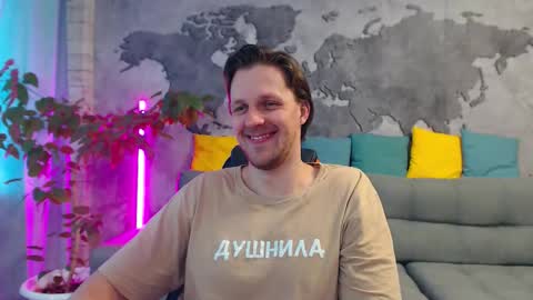 vikingchrisss online show from March 25, 10:08 am