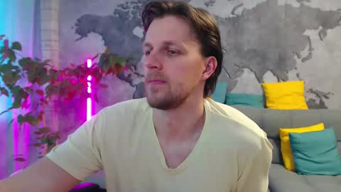 vikingchrisss online show from April 4, 10:34 am