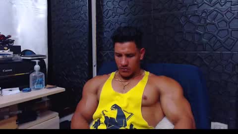 Viktor Herrera online show from January 14, 4:40 pm