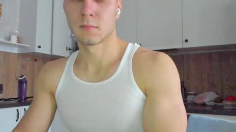 Vincent.  uncut 18cm online show from January 17, 8:45 am